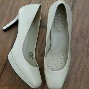 Rockport adiprene heels
